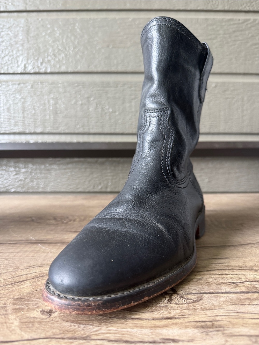 Frye Women Black Ankle Booties size 7.5 M - Picture 2 of 11